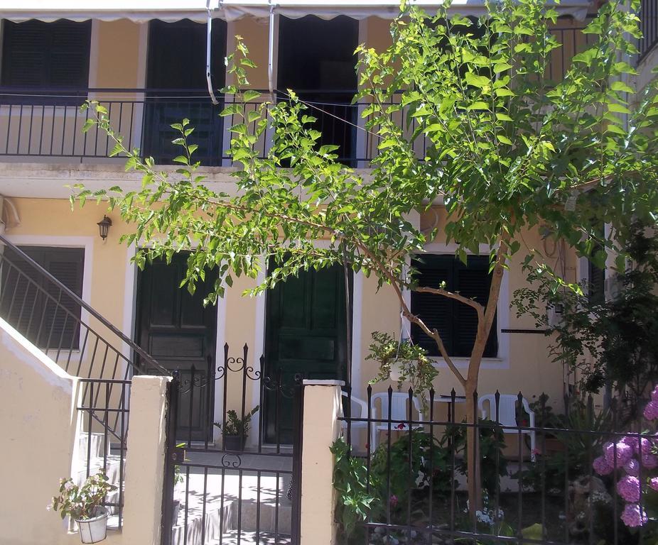 Διαμερίσματα εν λευκώ Τσουκαλάδες Δωμάτιο φωτογραφία